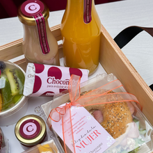 Desayuno Mujer Amada